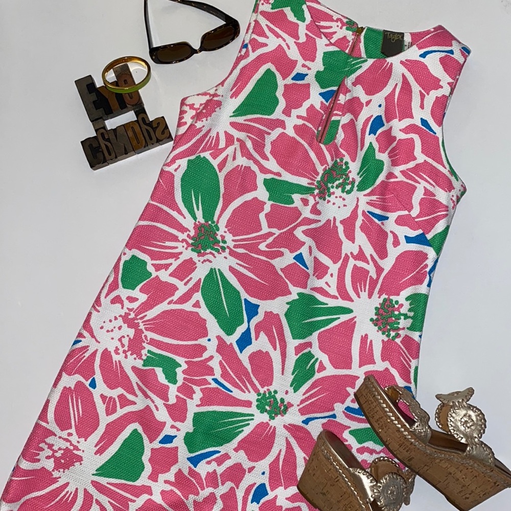 TAYLOR Keyhole/Tea Towel/Floral Print Shift Dress